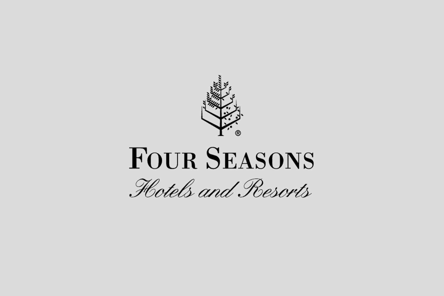 Сизонс сайт. Логотип фор Сизонс. Four Seasons Hotels and Resorts логотип. Four Seasons Hotel лого. Four Seasons Hotel Moscow logo.